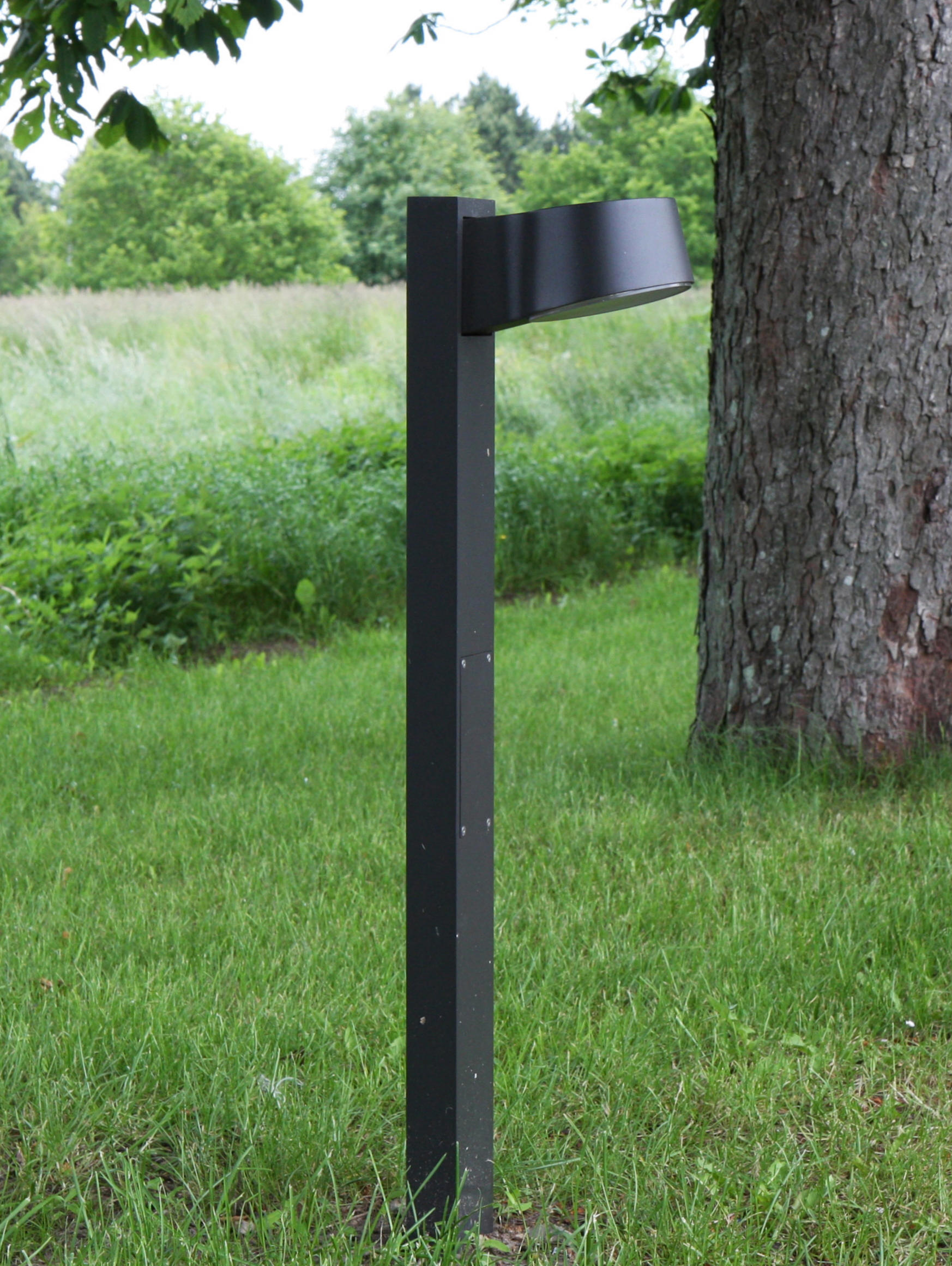 nyxbollard1200-2-h.jpg